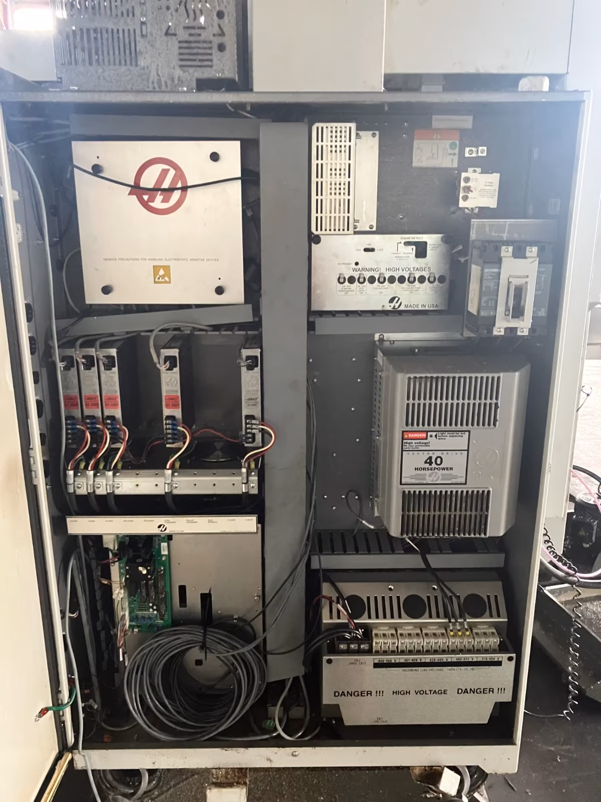 Haas DT-1 – CNC-Bearbeitungszentrum – Bild 9