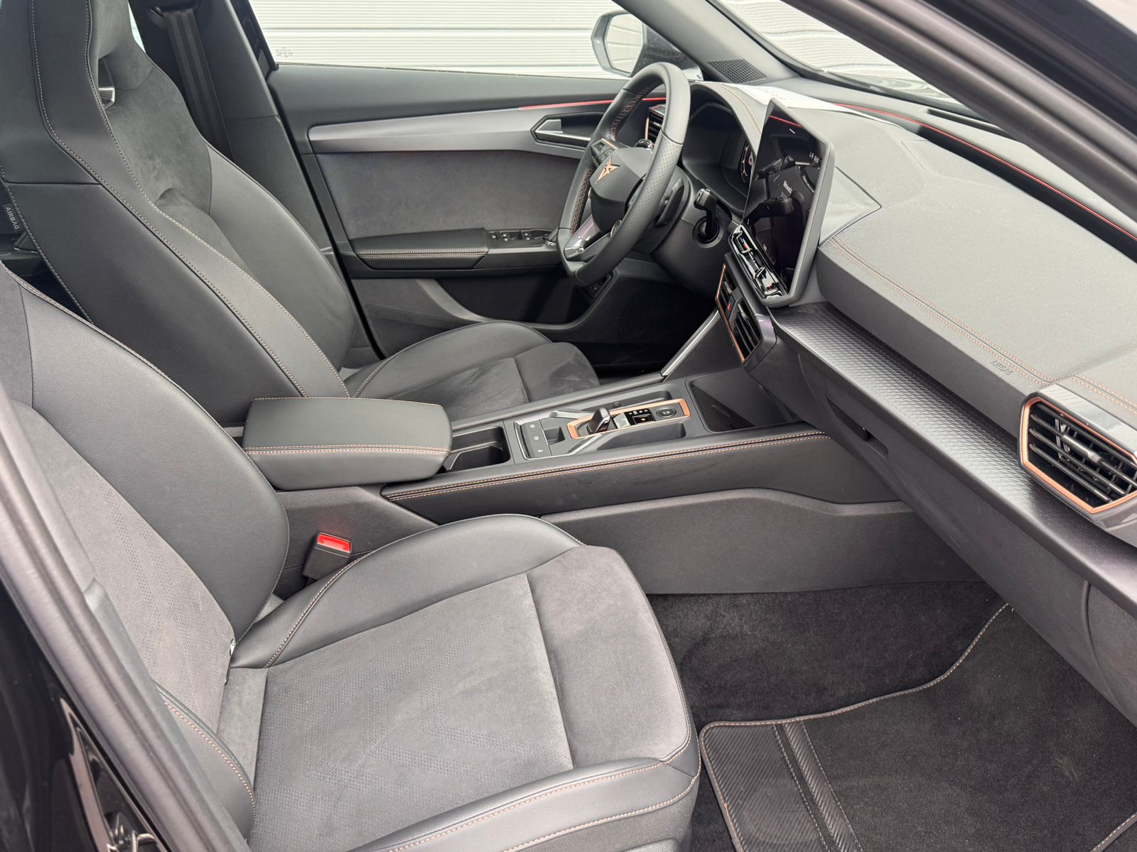 CUPRA Formentor e-HYBRID 1.5 TSI DSG – 130 kW (177 PS) – Bild 17