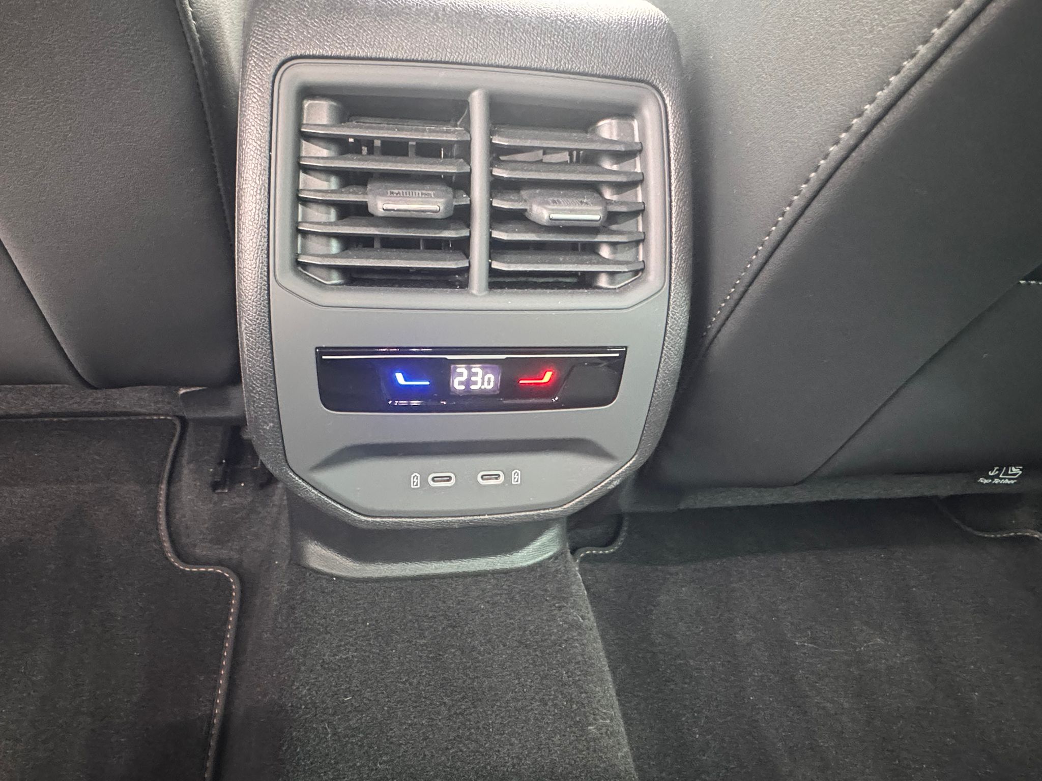 CUPRA Formentor e-HYBRID 1.5 TSI DSG – 130 kW (177 PS) – Bild 16