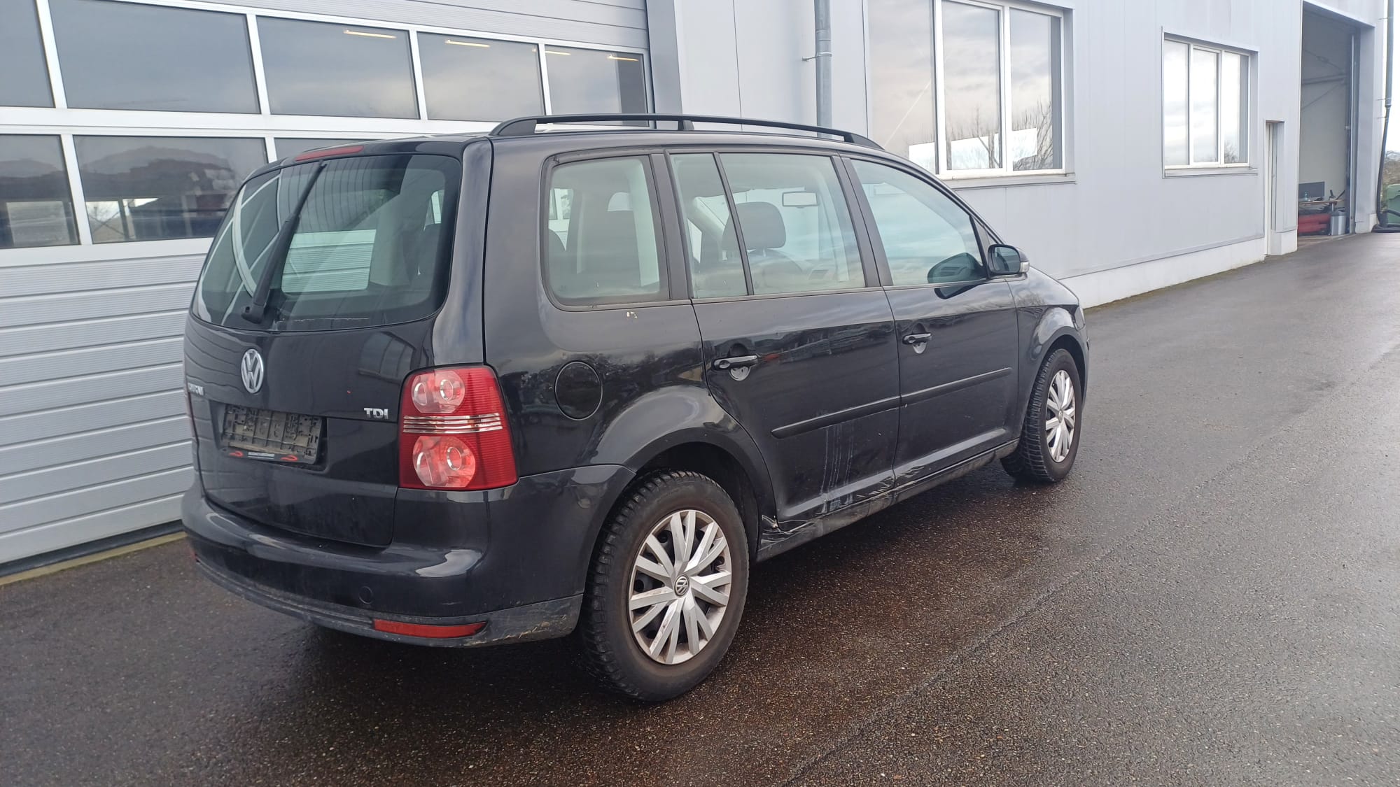 VW Touran 1,9 TDI-Klima-5 Sitzer – Bild 8